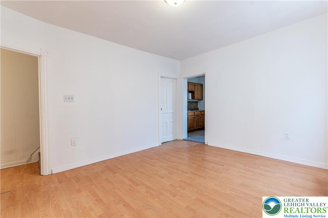 233 North Poplar Street