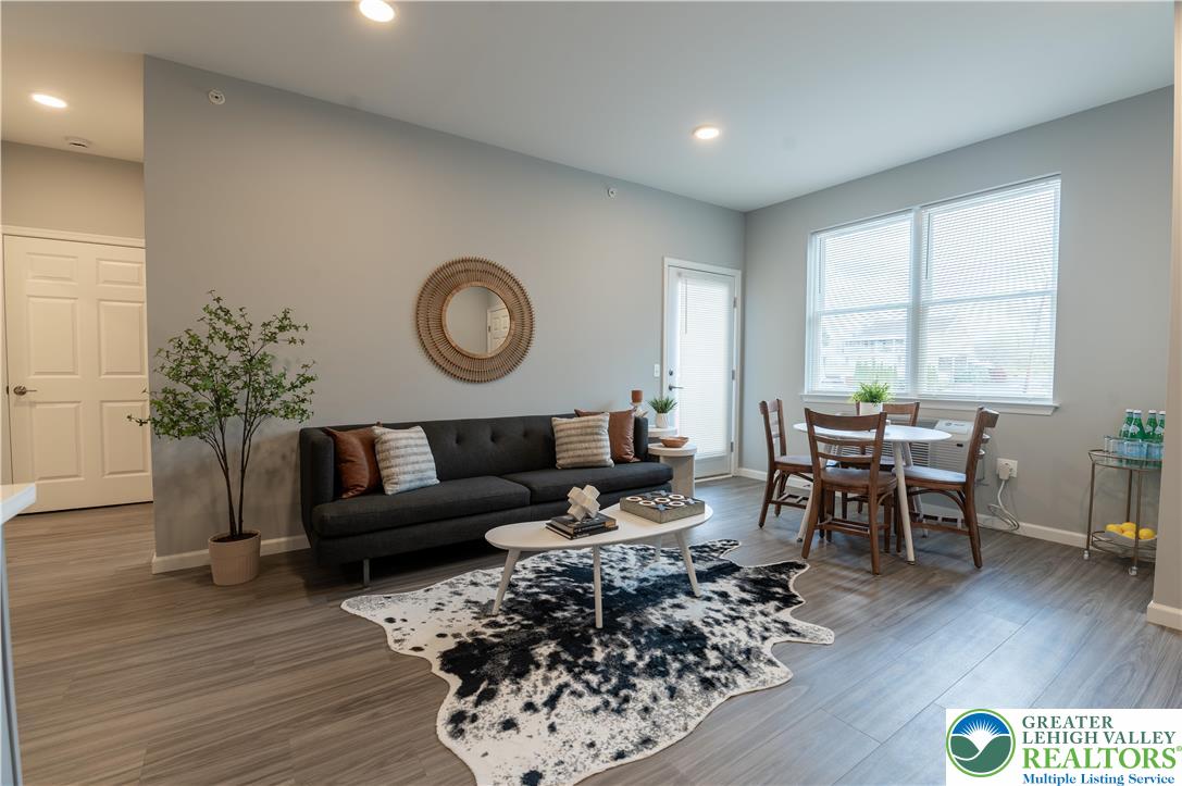 948 North Front Street B-8