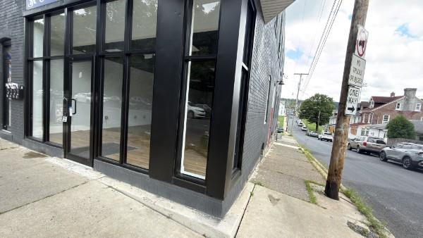 204 East Hamilton Street 202