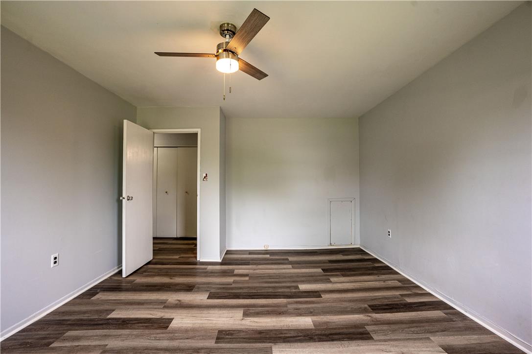 806 Whitpain Hills