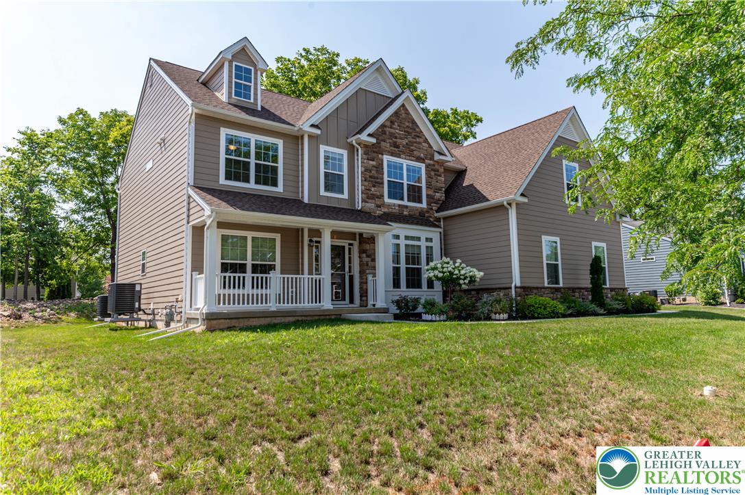 2668 Hollow View Drive