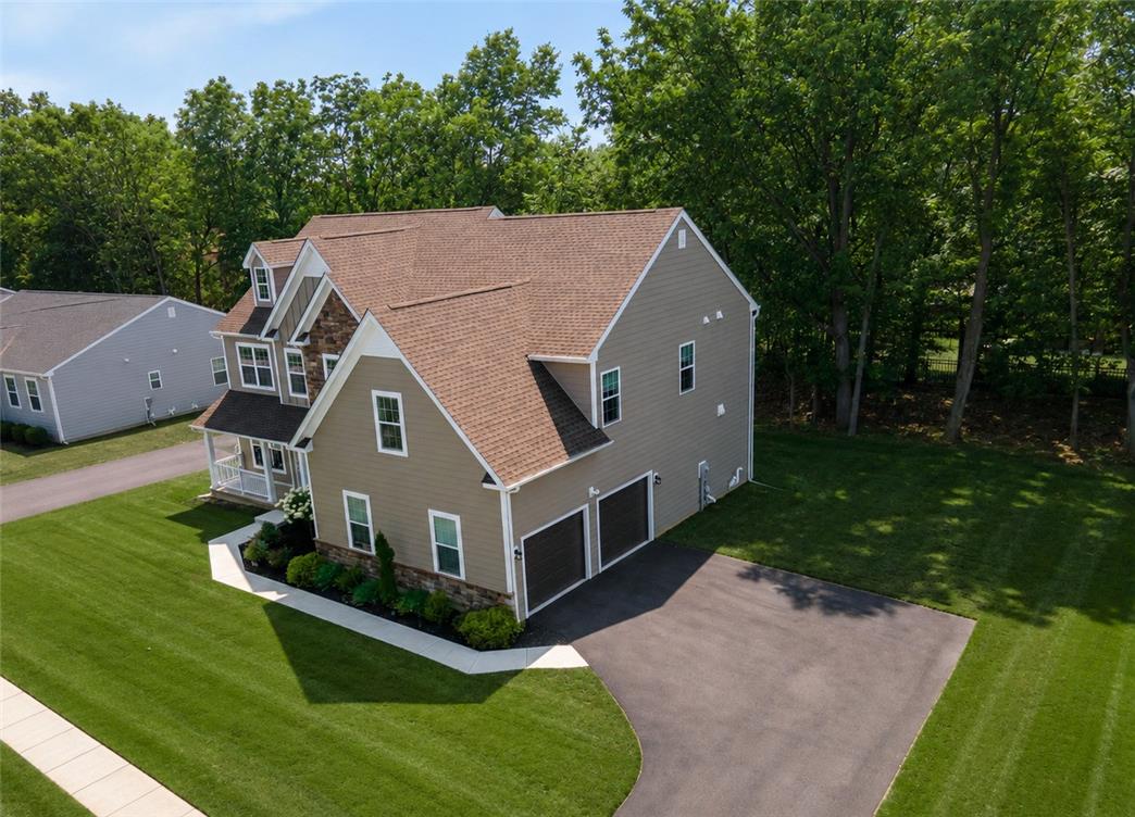 2668 Hollow View Drive