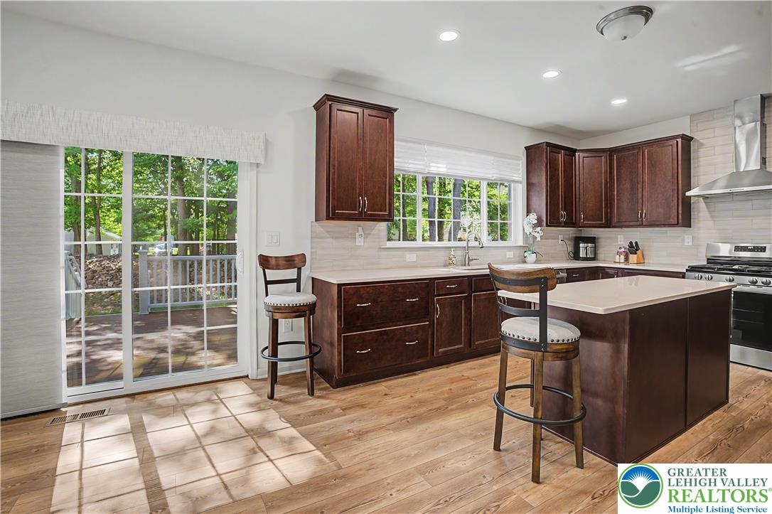 2668 Hollow View Drive