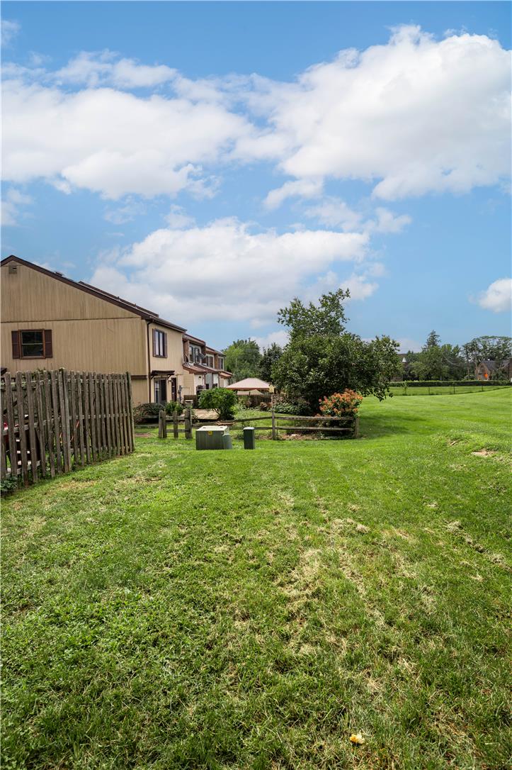 3418 Colonial Court