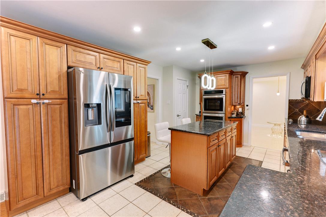 2210 Greenwood Road