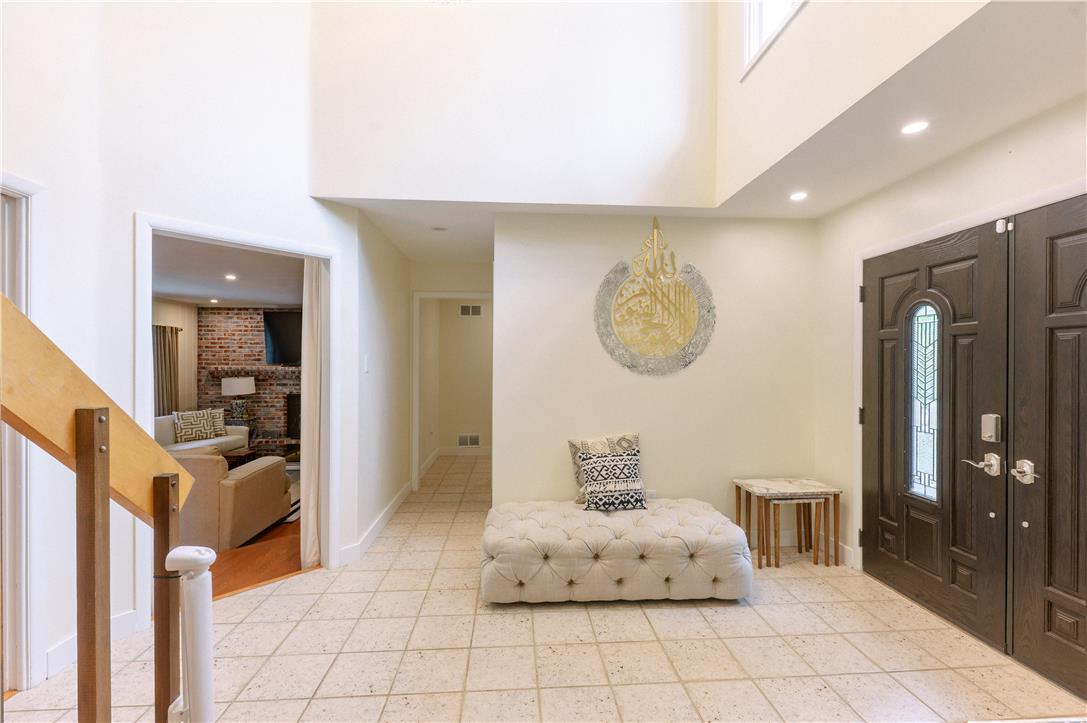 2210 Greenwood Road