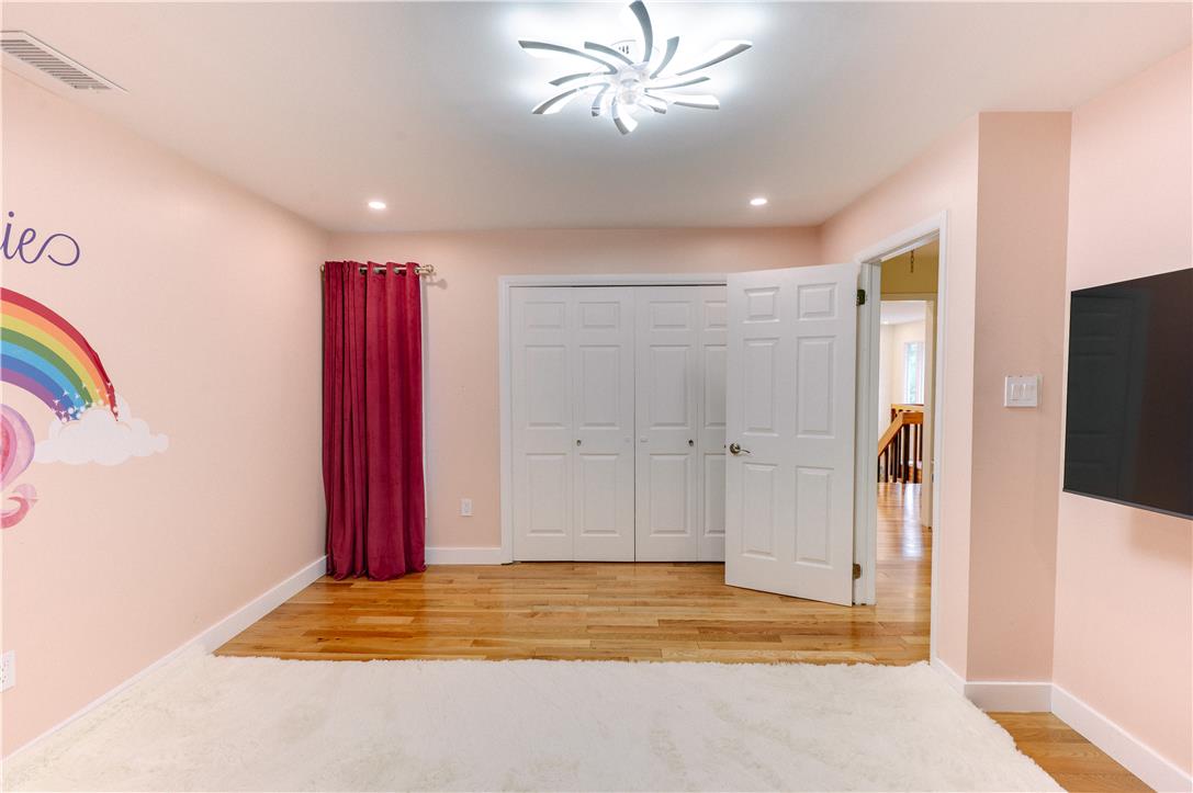 2210 Greenwood Road