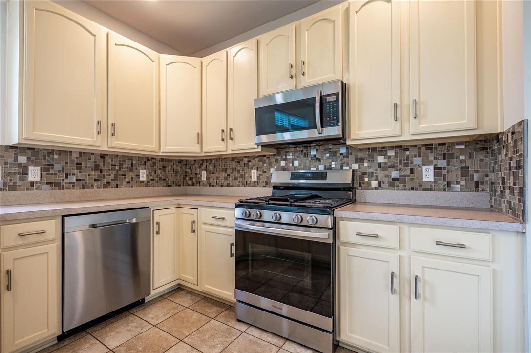 1035 Jervin Drive