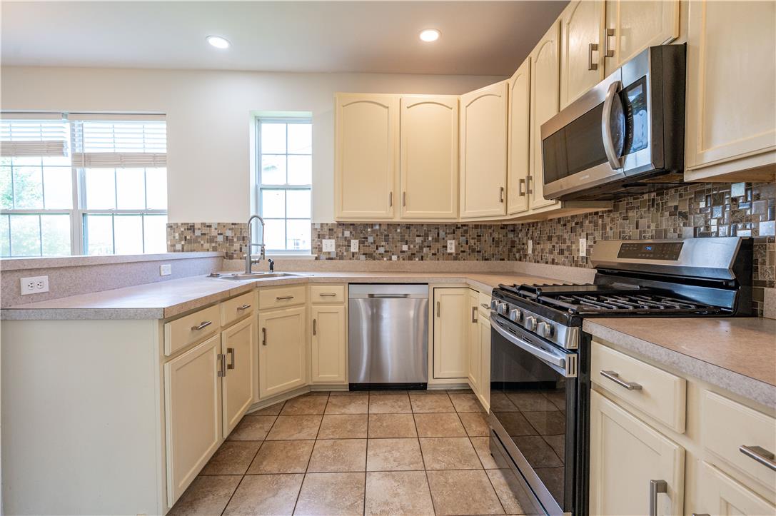 1035 Jervin Drive