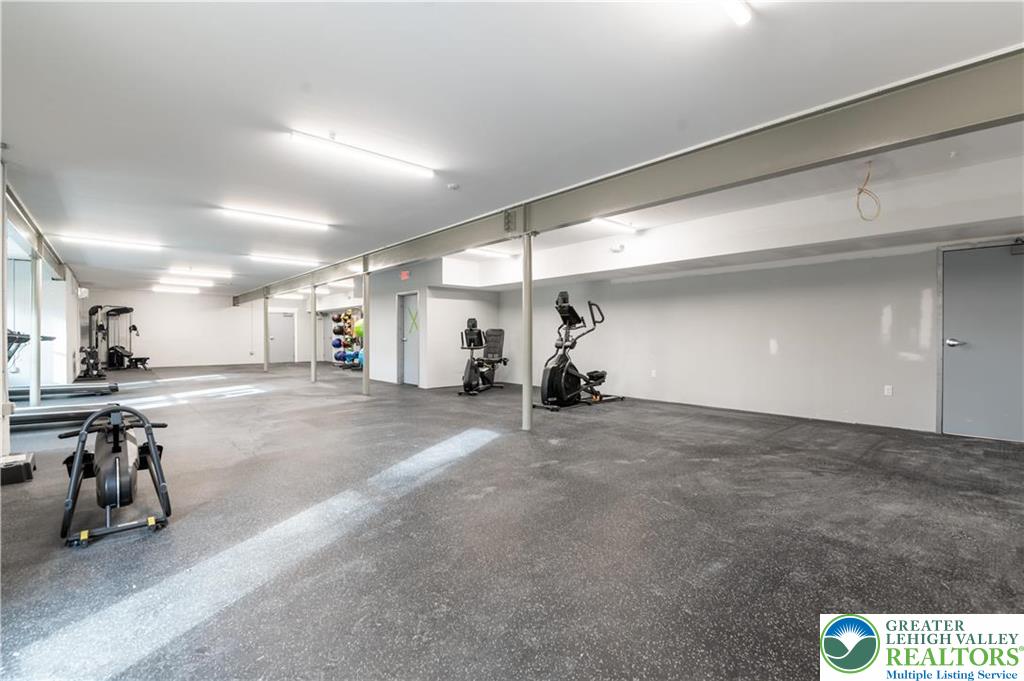 948 North Front Street B-5