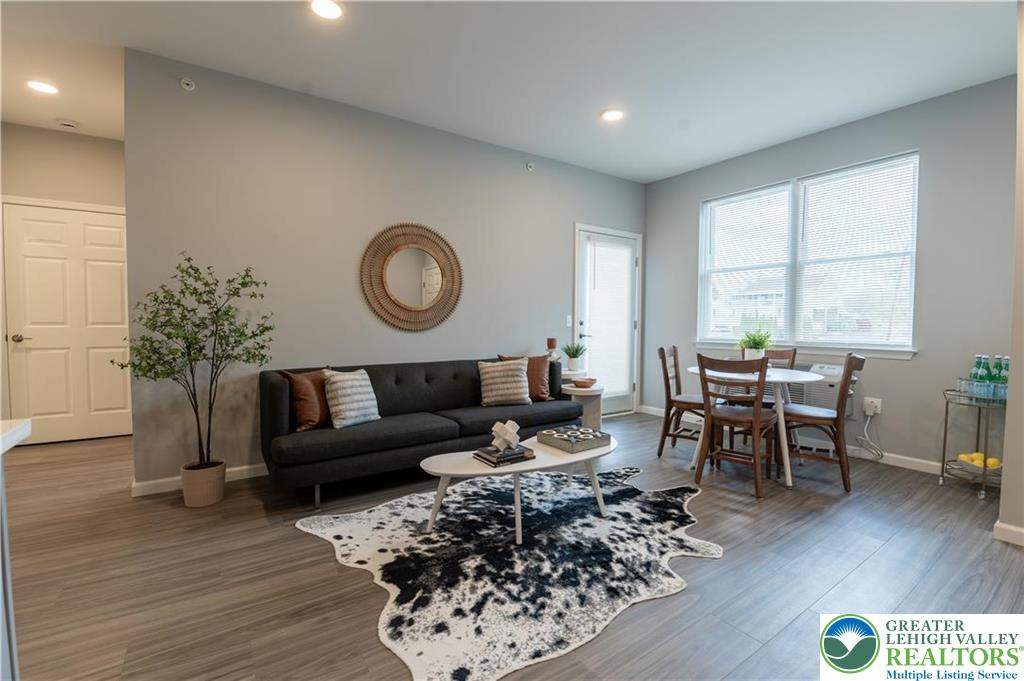 948 North Front Street B-5