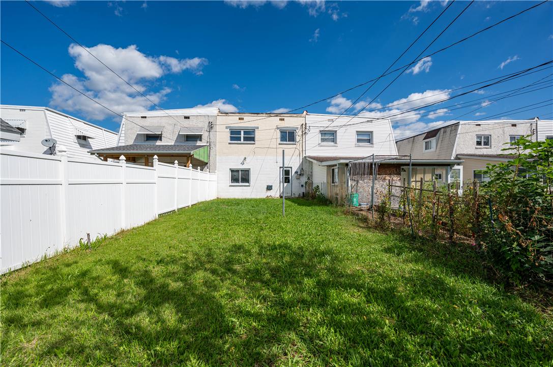 724 North Lacrosse Street