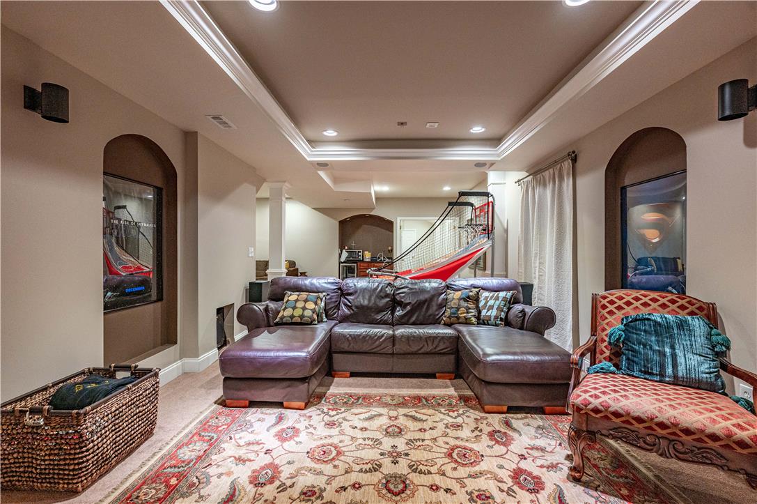 2208 Pembrooke Drive
