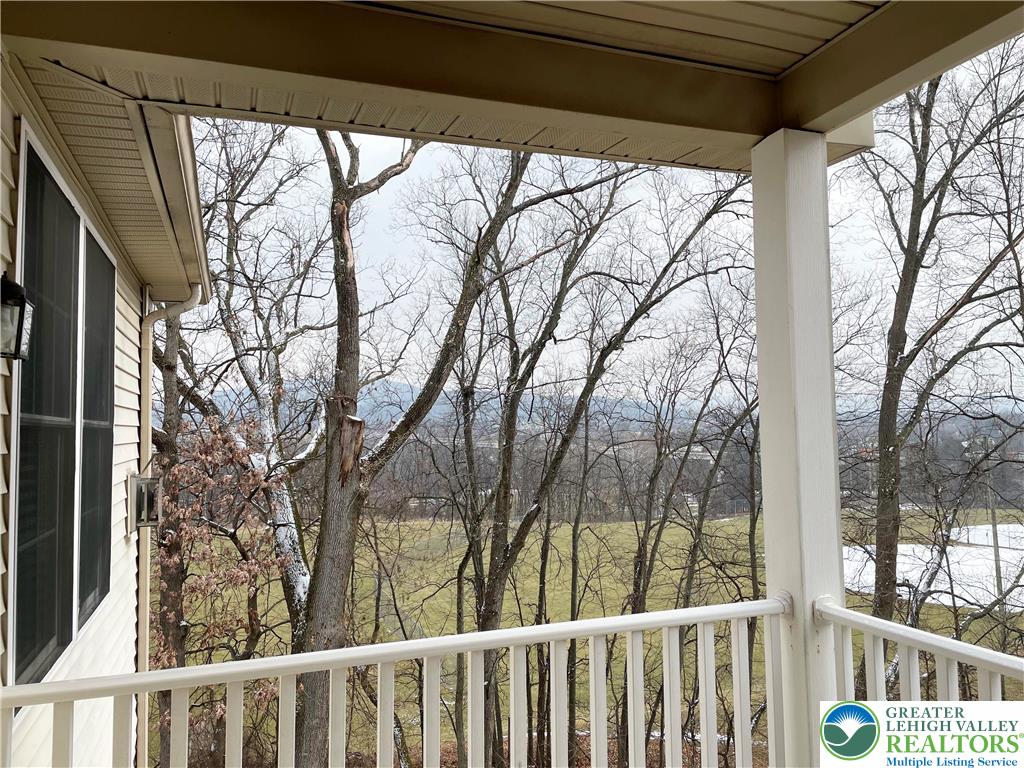 1187 Meadow Lark Way