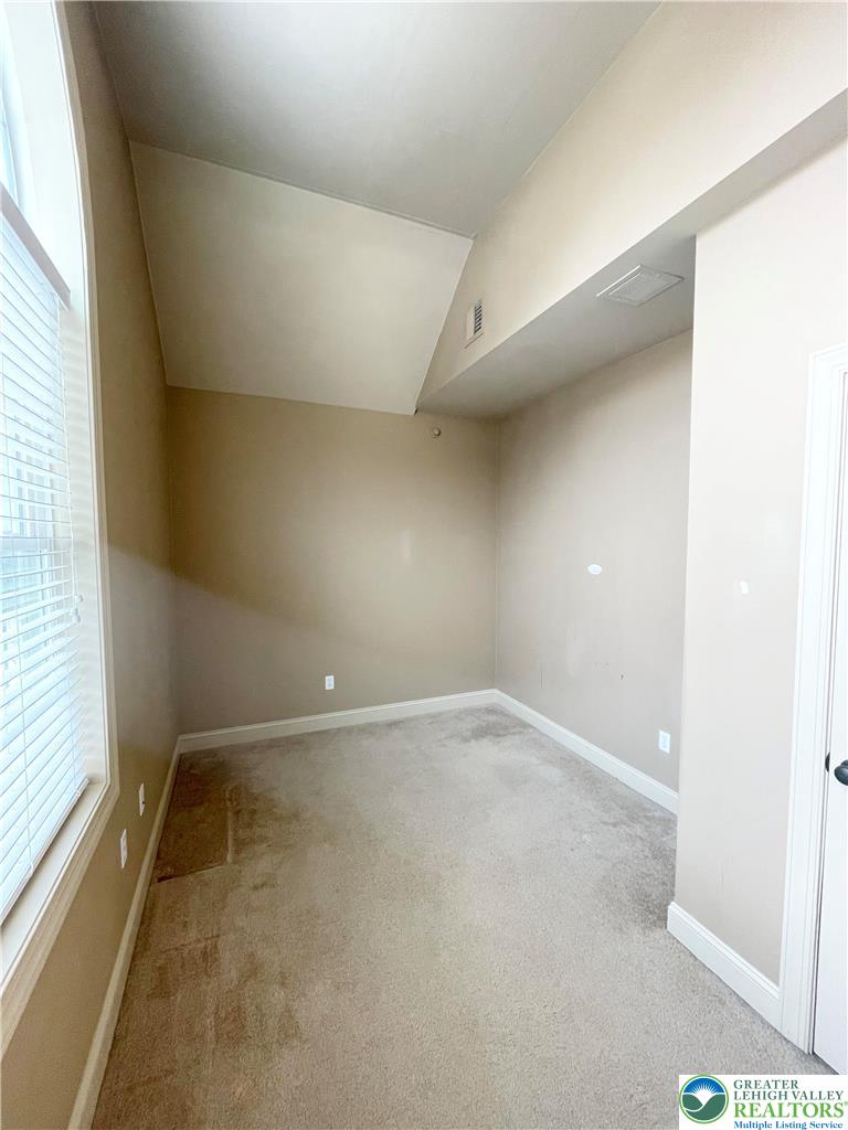 1187 Meadow Lark Way