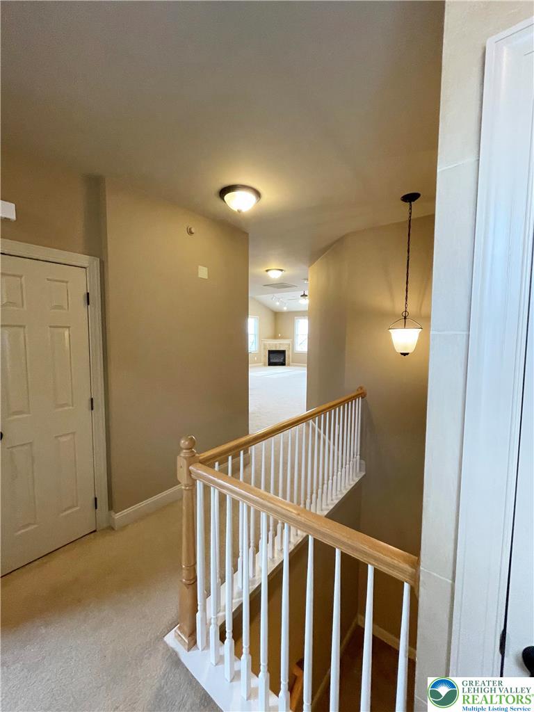 1187 Meadow Lark Way