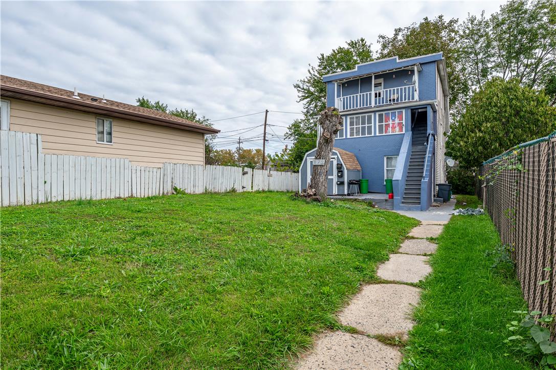 875 Jerome Street