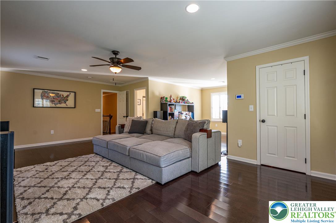 3107 Eagle View Court