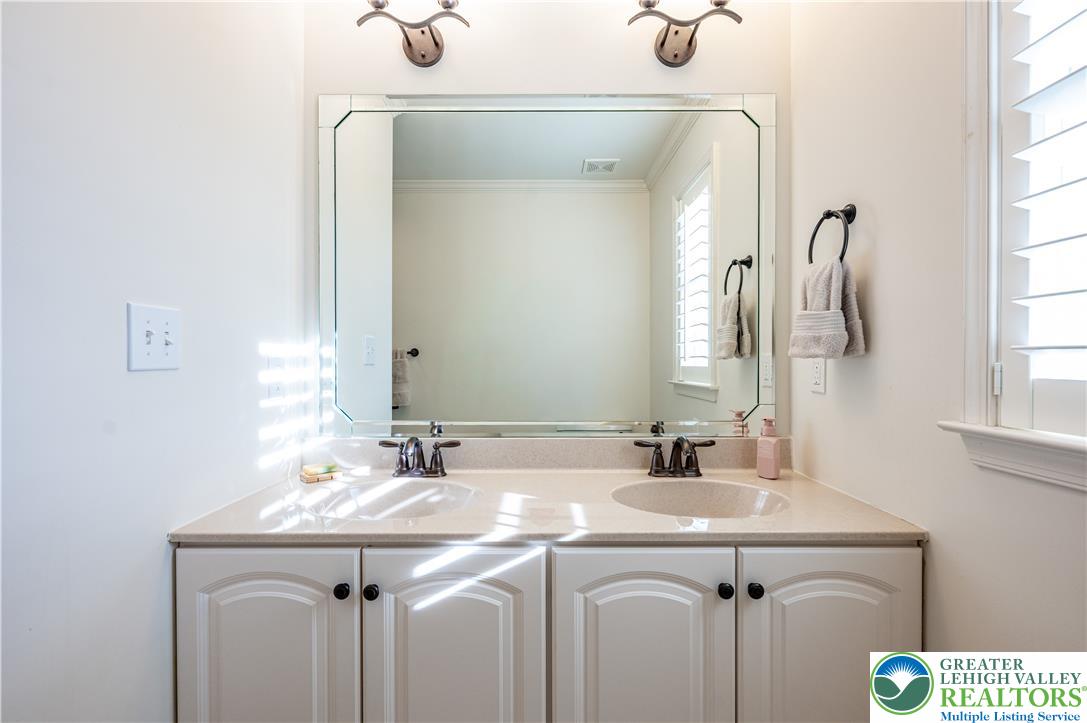 3107 Eagle View Court