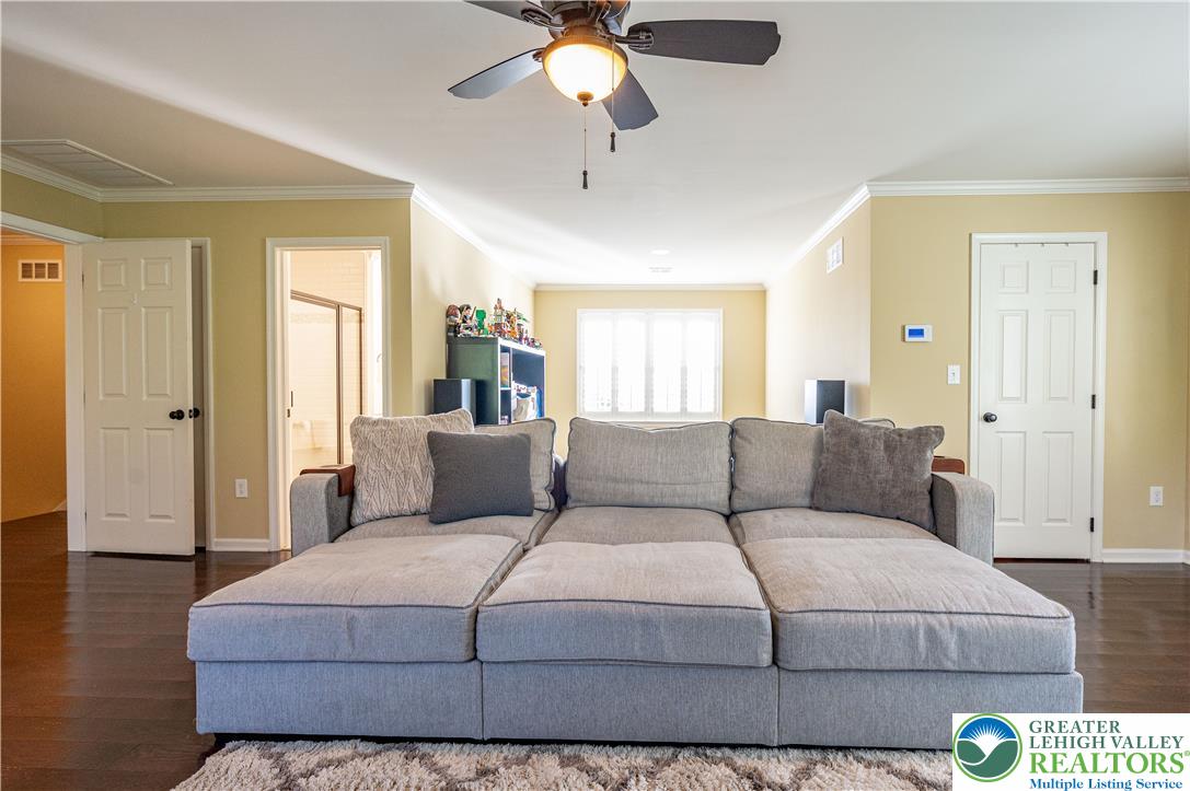 3107 Eagle View Court