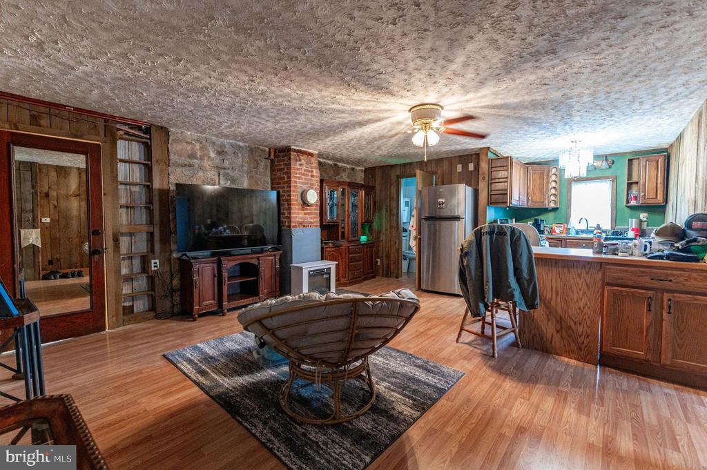 2485 HIETER ROAD