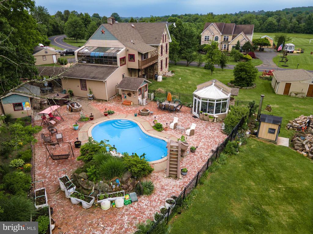 2485 HIETER ROAD