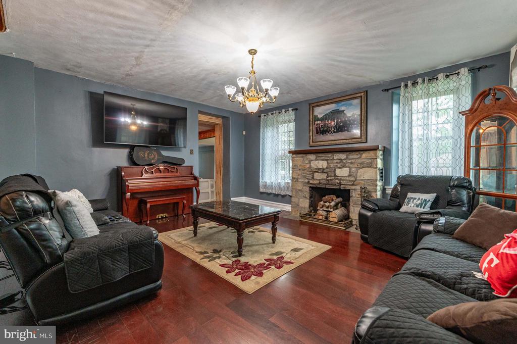 2485 HIETER ROAD