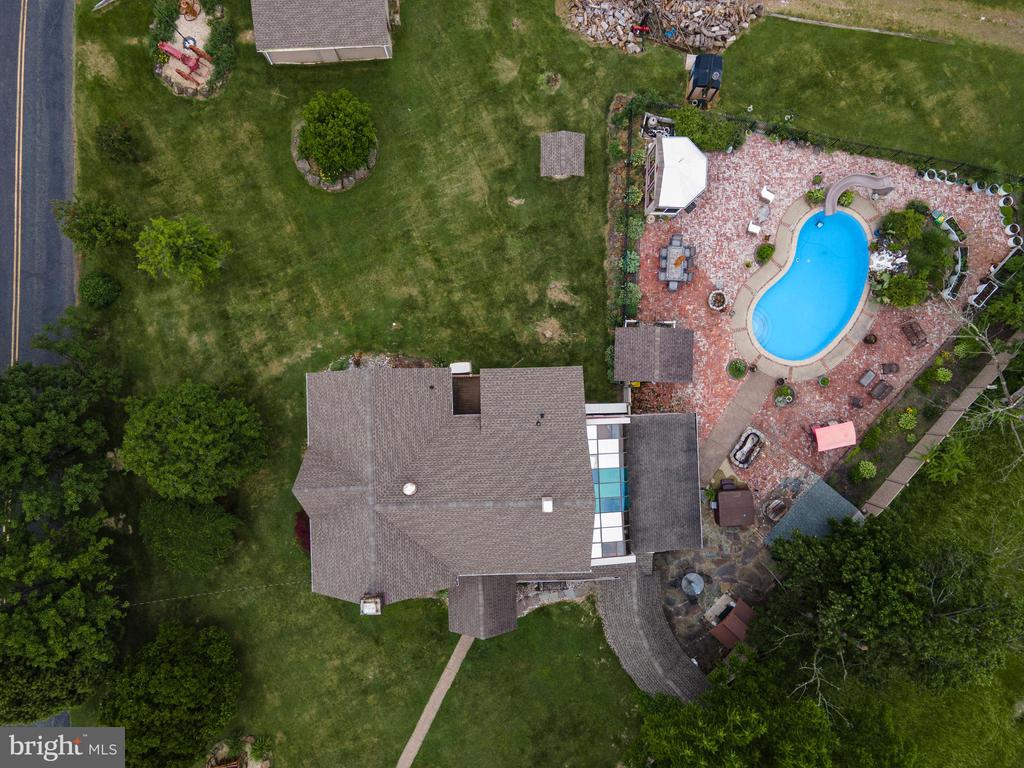 2485 HIETER ROAD