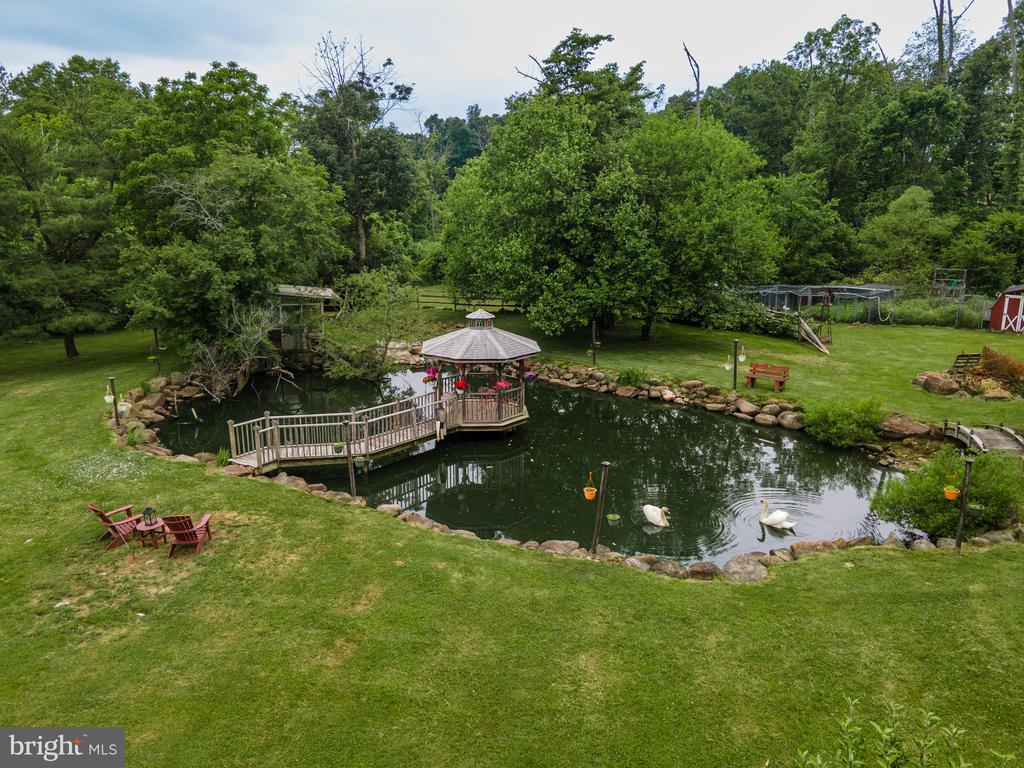 2485 HIETER ROAD