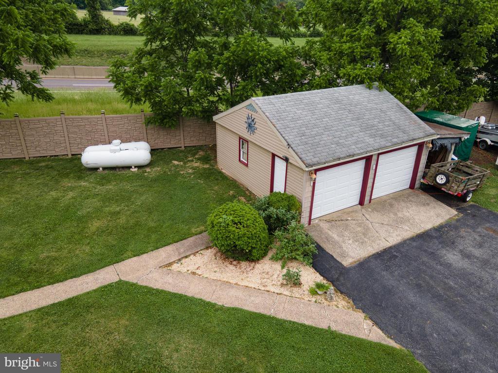 2485 HIETER ROAD