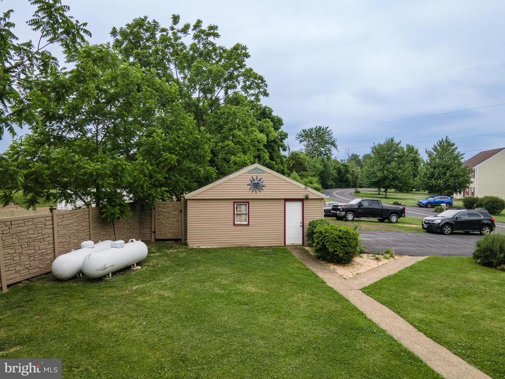2485 HIETER ROAD