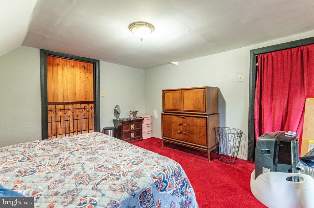 2485 HIETER ROAD