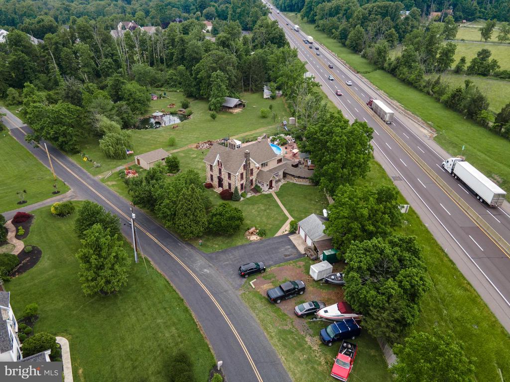 2485 HIETER ROAD