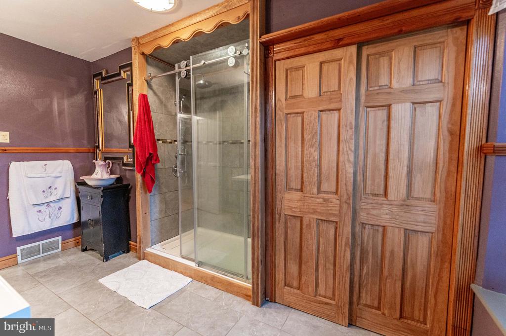 2485 HIETER ROAD
