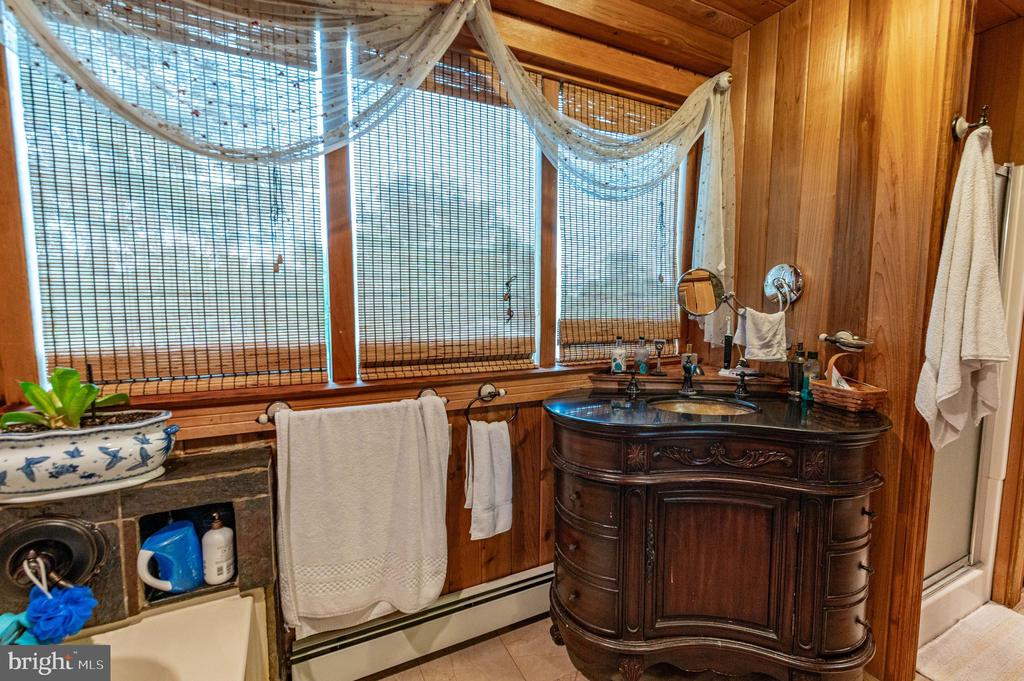 2485 HIETER ROAD