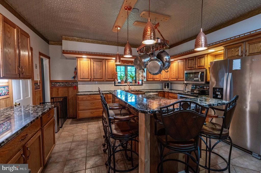 2485 HIETER ROAD