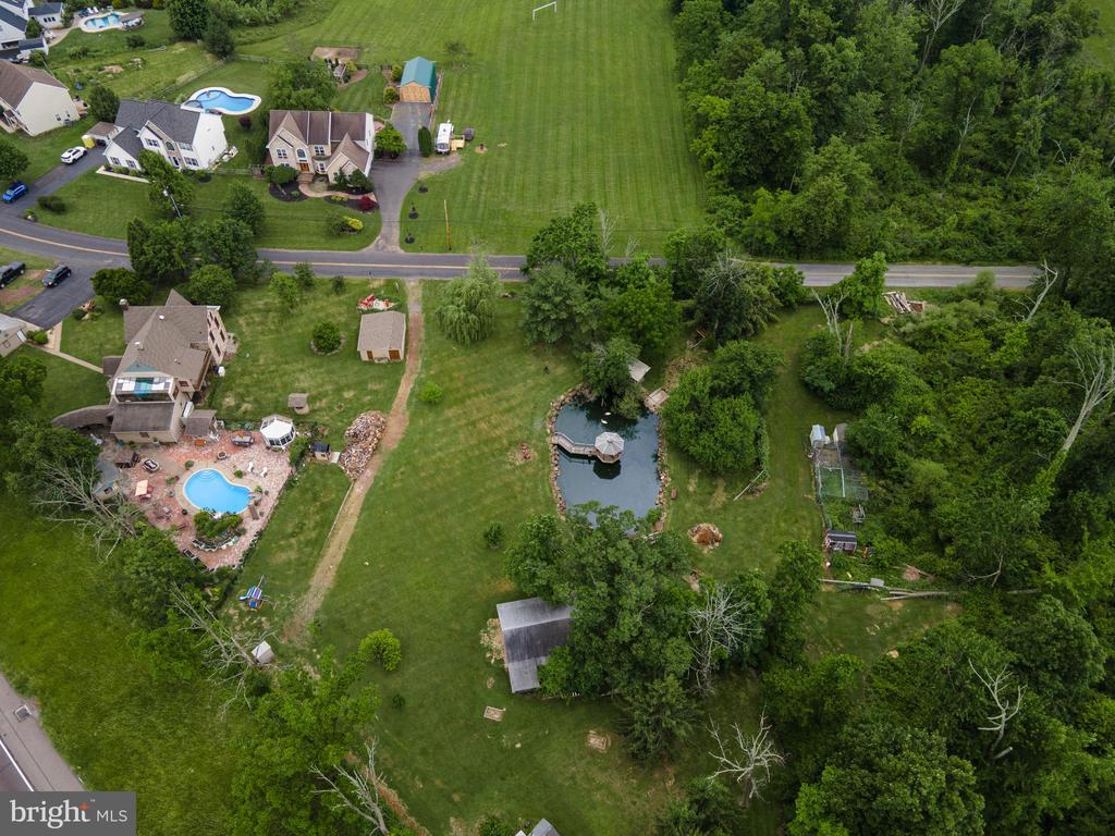 2485 HIETER ROAD