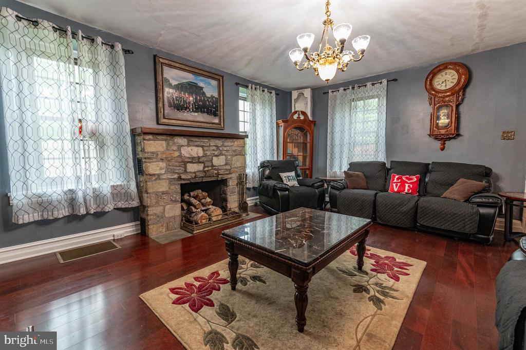 2485 HIETER ROAD