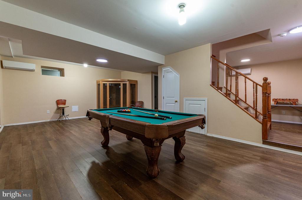 154 BISHOP CIRCLE
