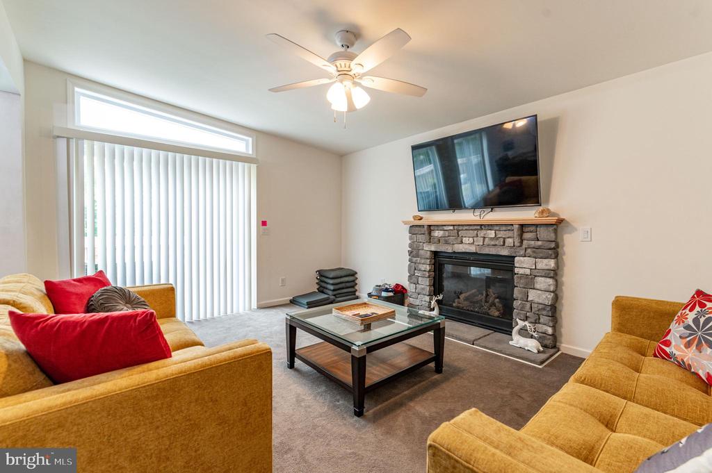80 PARKER MEWS