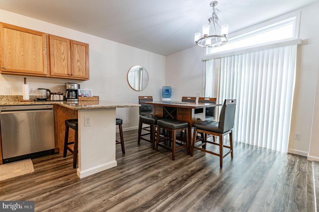 80 PARKER MEWS
