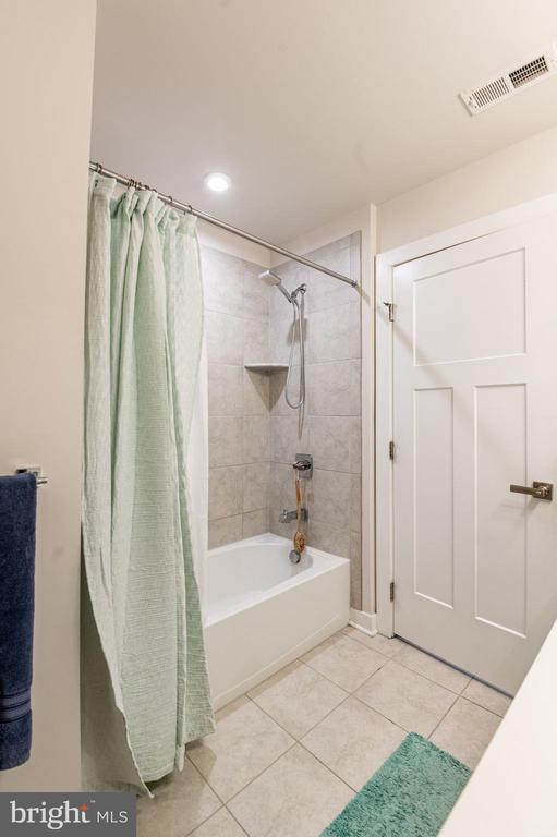 3800 Sweet Meadow Ct