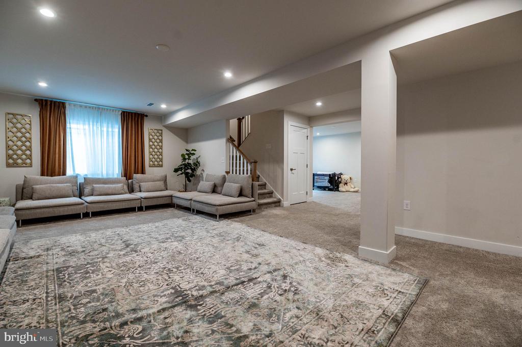 3800 Sweet Meadow Ct