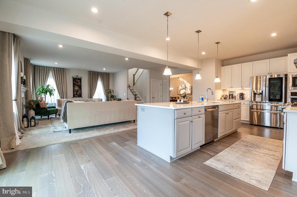 3800 Sweet Meadow Ct