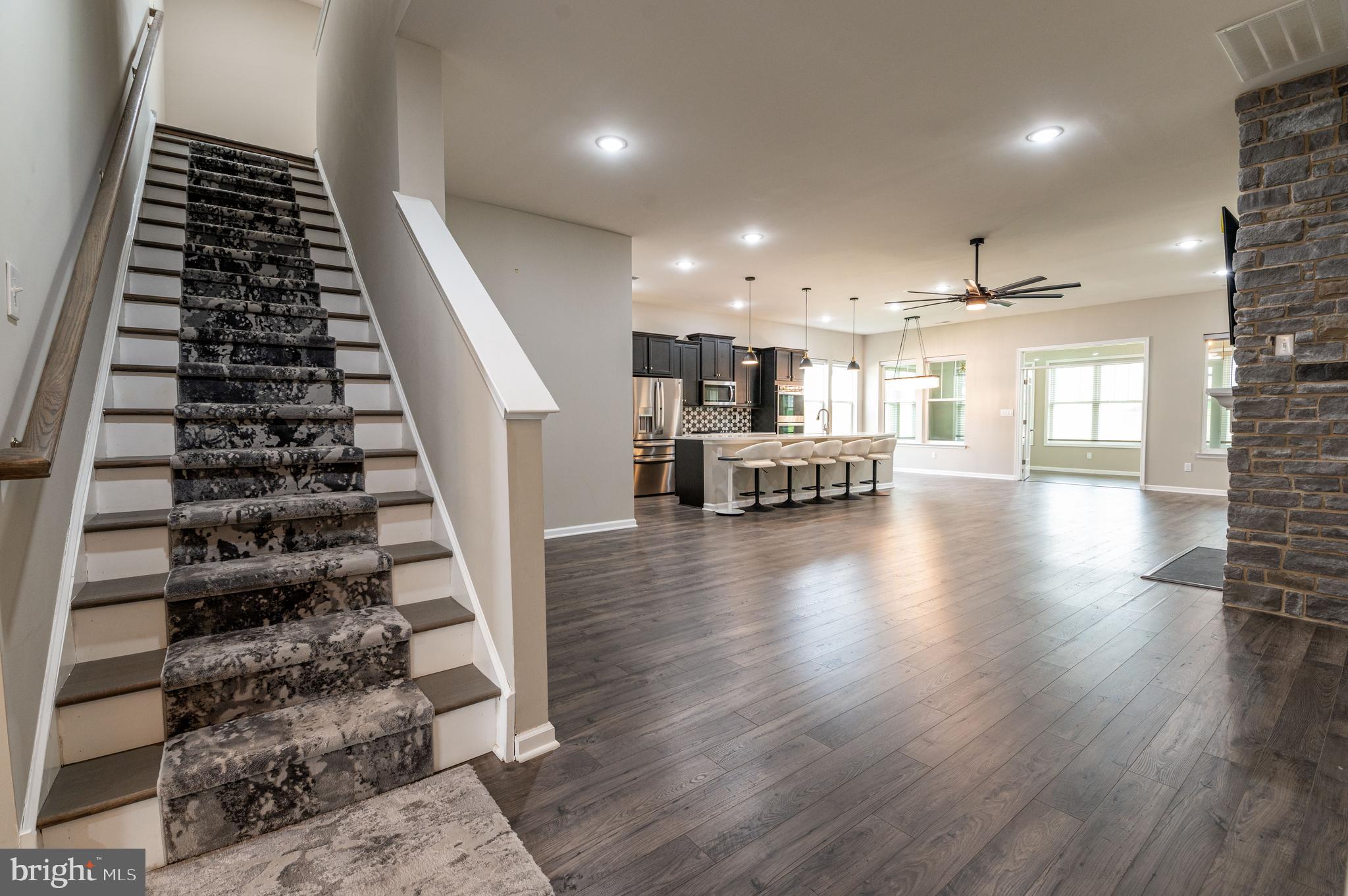 8044 Keystone Dr