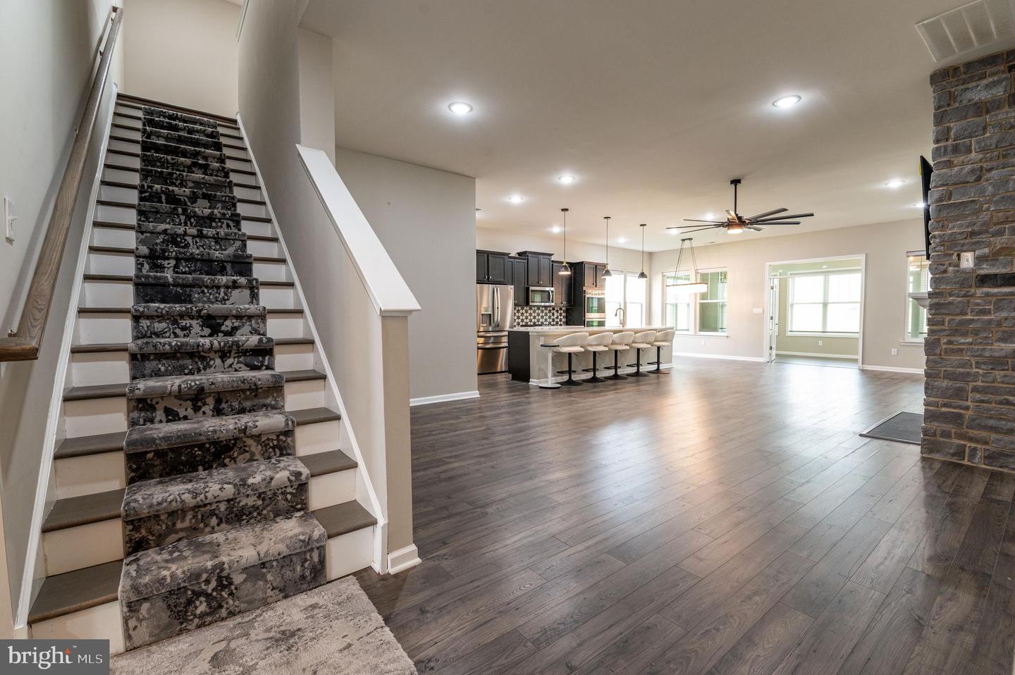 8044 Keystone Dr