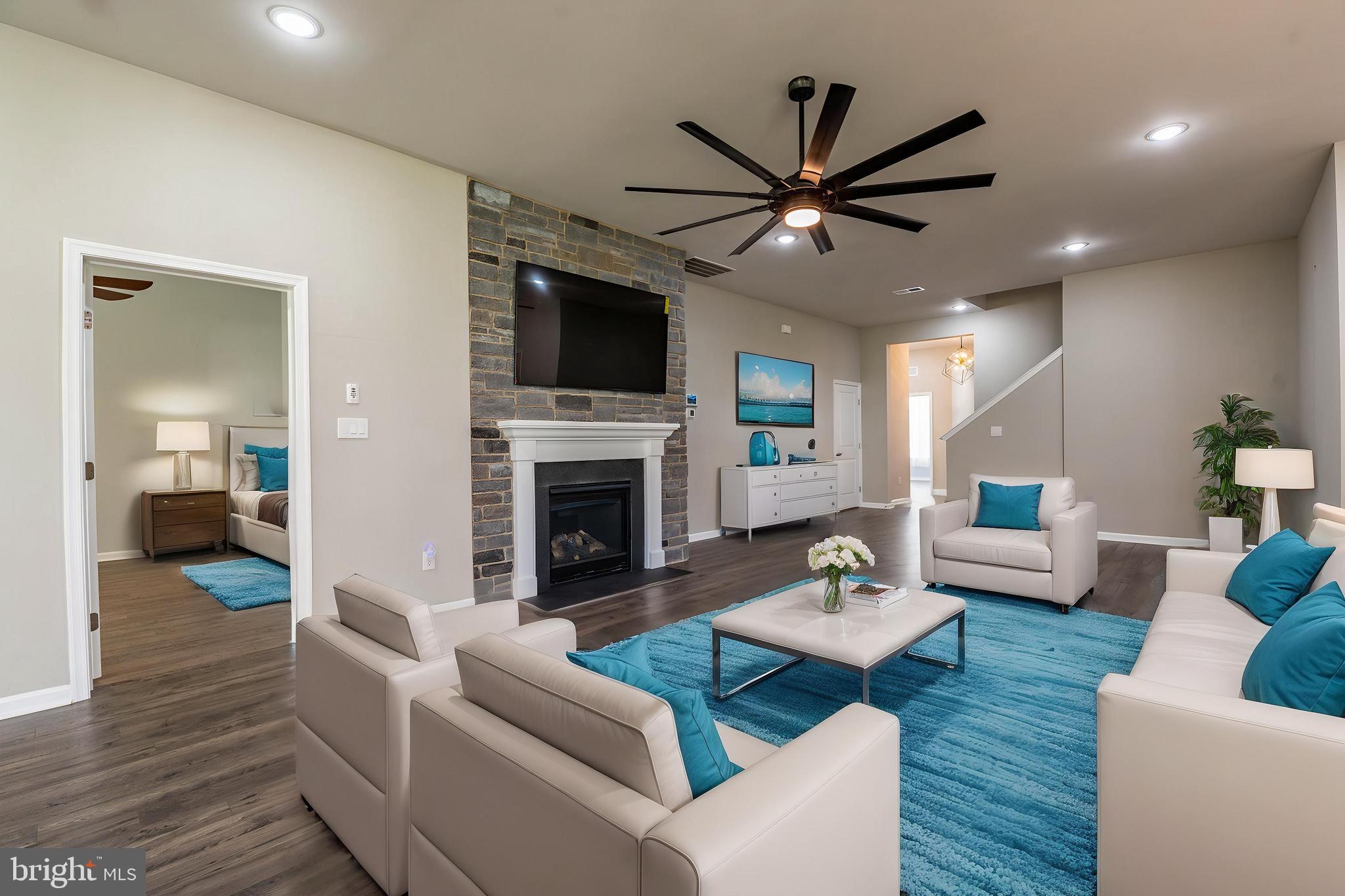 8044 Keystone Dr