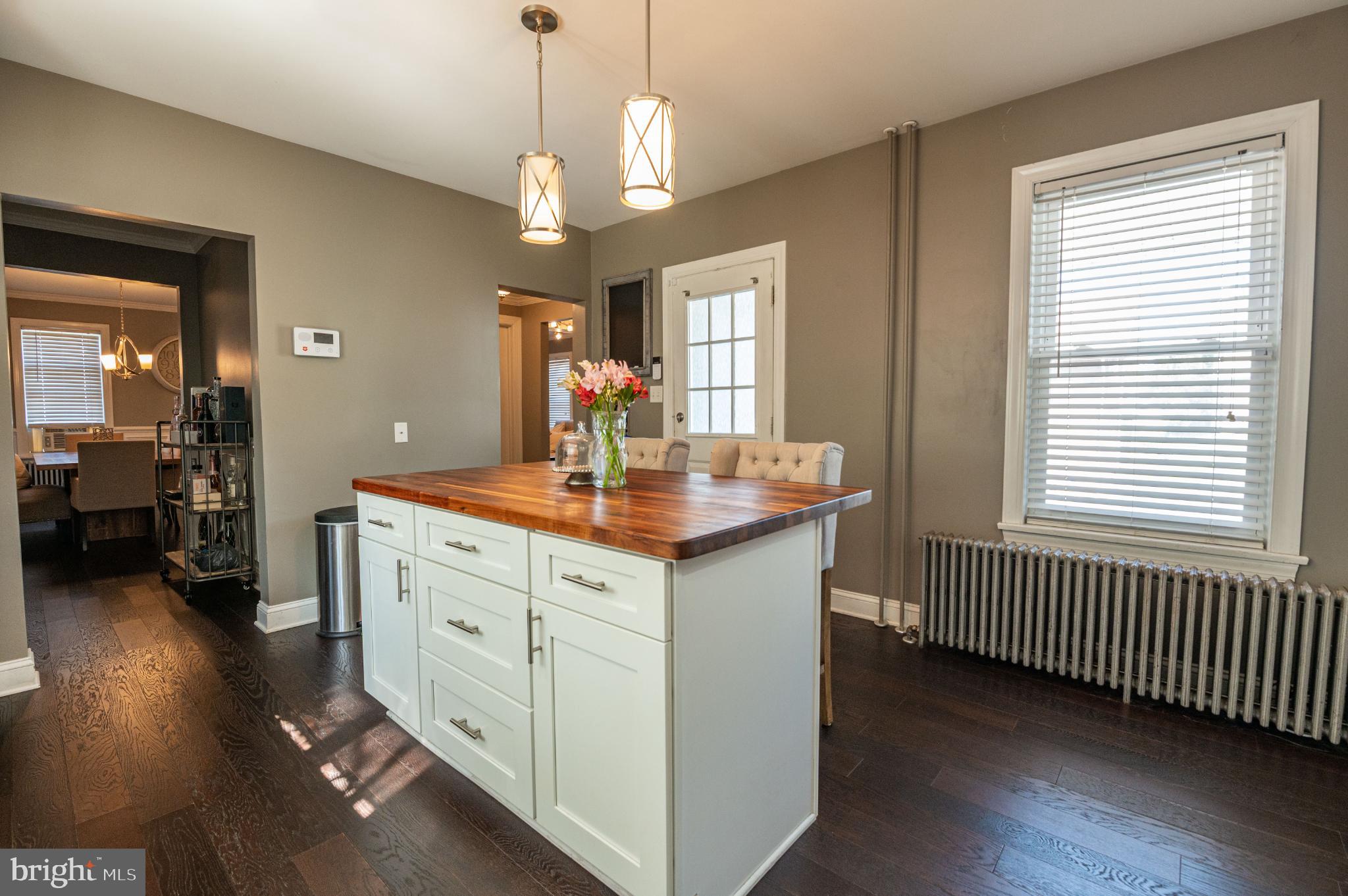 4131 HARRISON STREET