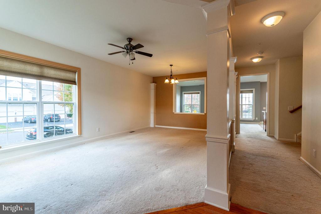 8524 MAYFAIR COURT