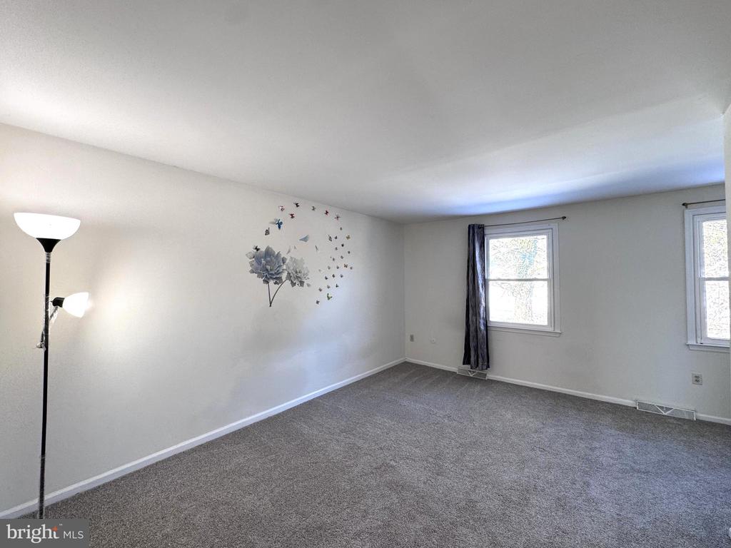8315 COUNTRYSIDE LANE